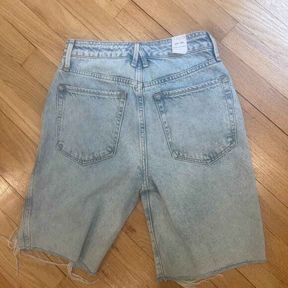 Good American Good 90's Extreme Rip High Waist Bermuda Shorts NWOT Size 24 - Picture 5 of 6